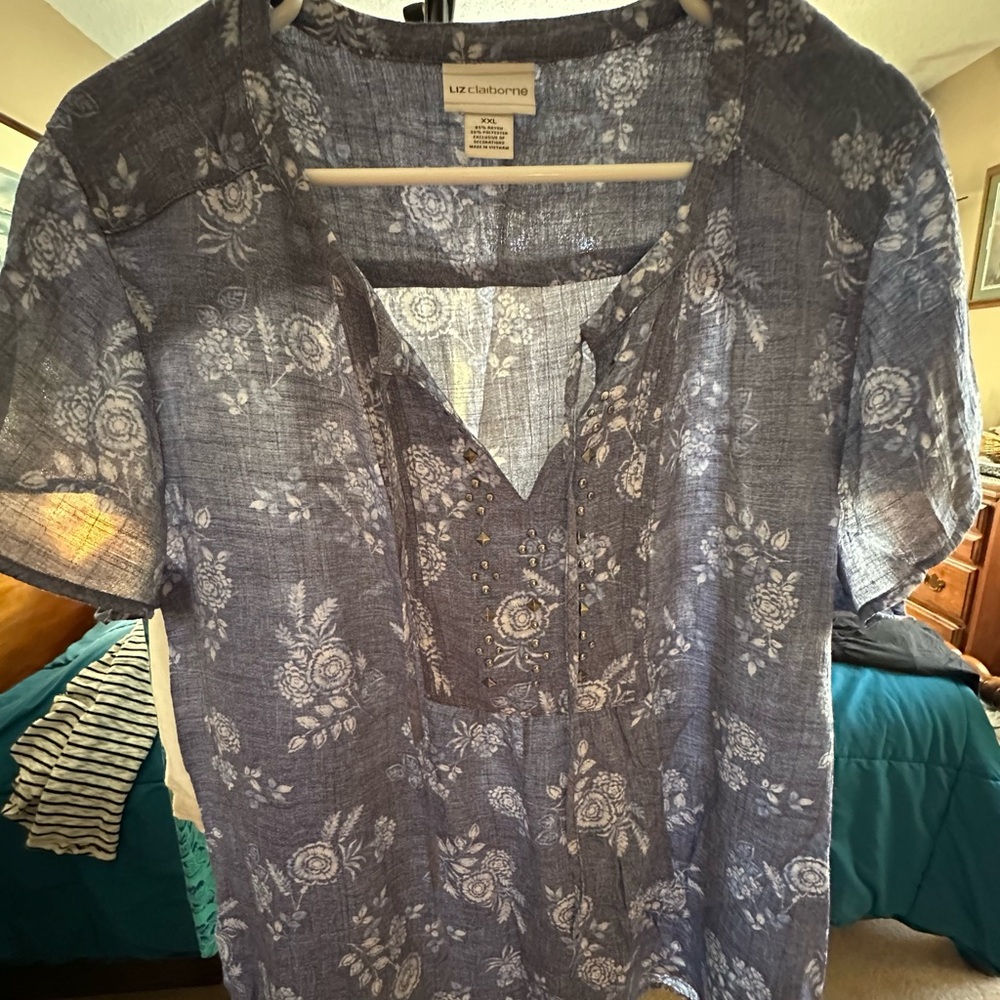 Liz Claiborne Navy Floral Blouse